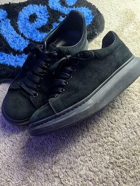 Alexander McQueen Oversized Sneakers